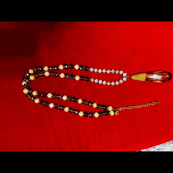 Long necklace - Picture 1 of 6